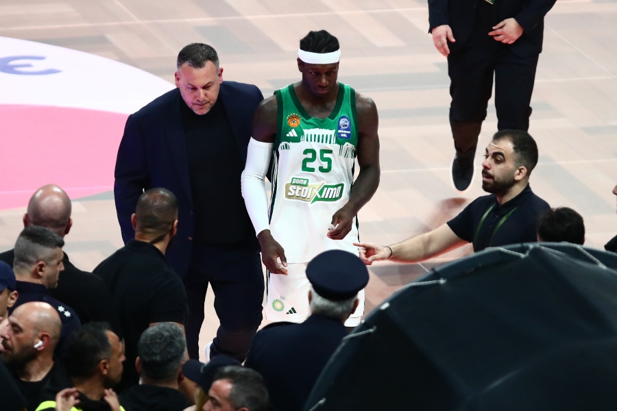 Παναθηναϊκός-Ολυμπιακός: Αποβλήθηκαν Ντόρσεϊ-Ναν, αντιαθλητικό στον Λεσόρ