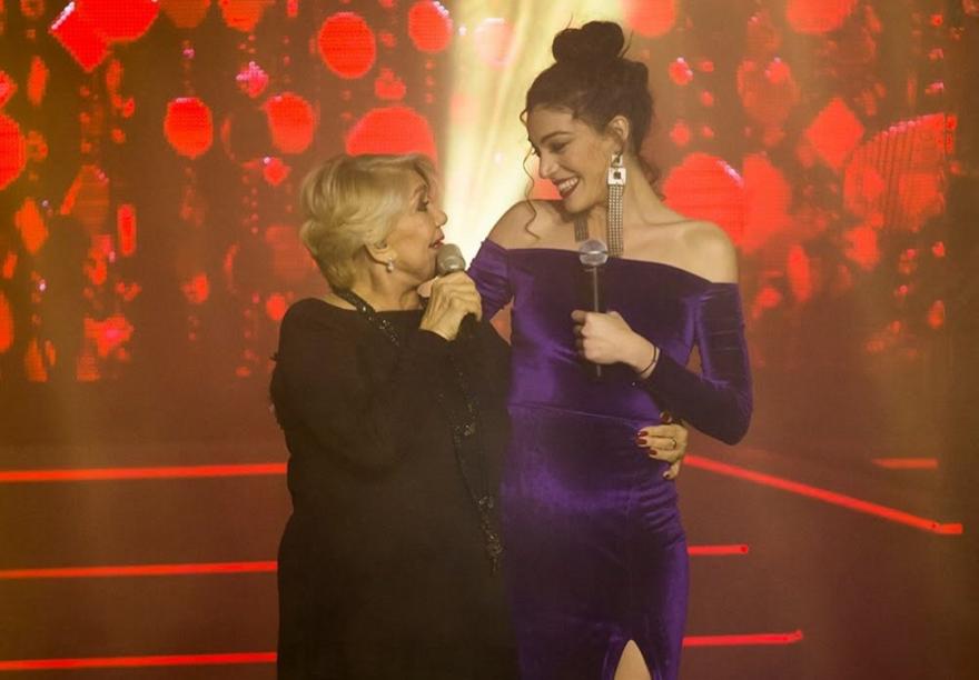 Ήβη Αδάμου: Αποχαιρέτησε τη Μαρινέλλα με ένα τρυφερό βίντεο της σπουδαίας ερμηνεύτριας να νανουρίζει την κόρη της