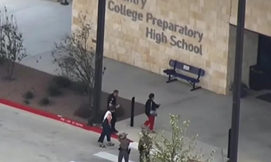 Τραγωδία σε λύκειο του Τέξας: Μαθητής πυροβόλησε καθηγήτρια και μετά αυτοκτόνησε