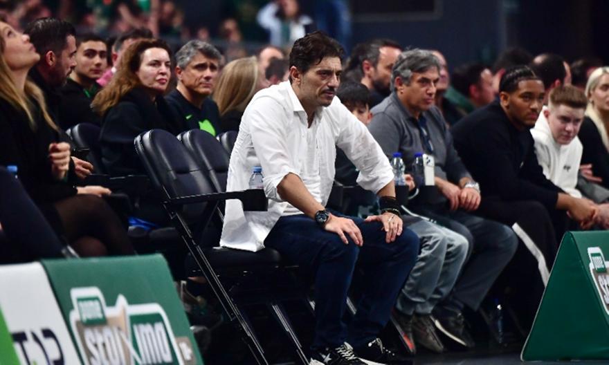 Story με υπονοούμενο από Γιαννακόπουλο: «Να βγάλουμε τι έχουμε στο συρτάρι μας; Κάτι υπογεγραμμένο…»