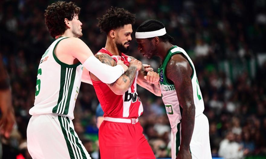 Παναθηναϊκός-Ολυμπιακός: Τι αναφέρει το φύλλο αγώνα για την αποβολή Ναν-Ντόρσεϊ