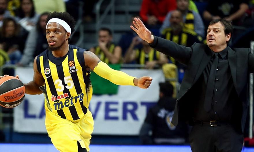 Κράξιμο Μπόμπι Ντίξον στον Αταμάν: «Κλαίει πολύ, να γίνει καλύτερος προπονητής»