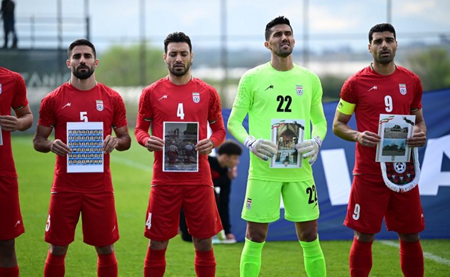 Συγκλονίζει η εθνική Ιράν: Κράτησαν φωνογραφίες από τα κοριτσάκια που έχασαν τη ζωή τους λόγω βομβαρδισμών