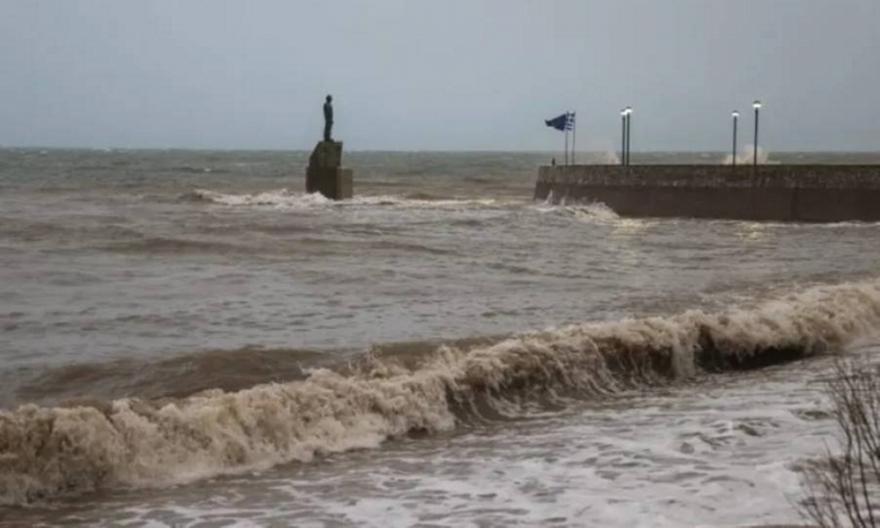 Καιρός: Σφοδρή κακοκαιρία σε όλη τη χώρα – Κόκκινος συναγερμός σε Αττική και πολλές περιοχές