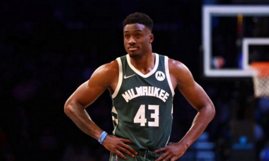 «Στον Άρη ο Θανάσης Αντετοκούνμπο»