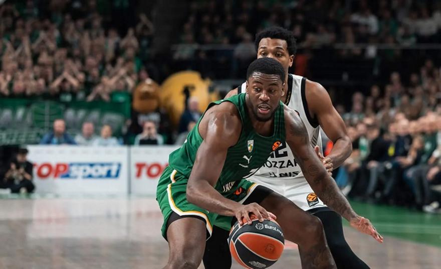 El Mundo Deportivo: «Υπέγραψε στην Μπαρτσελόνα ο Μόουζες Ράιτ»