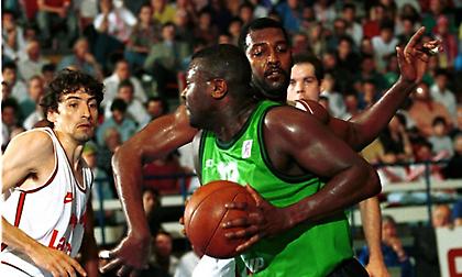 Ο Παναθηναϊκός απάντησε στις ευχαριστίες της Μπανταλόνα με... πικάρισμα στον Ολυμπιακό και Κορνέλιους Τόμπσον!