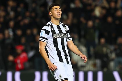 Τσορμπατζόγλου: «Ζορίστηκε αρκετά για την ηλικία του ο Χατσίδης, μεγάλωσε ο πονοκέφαλος για τον ΠΑΟΚ»