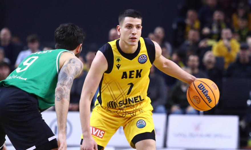 Φλιώνης στον bwinΣΠΟΡ FM: «Μπήκαμε με τη σωστή νοοτροπία στο δεύτερο ημίχρονο και γυρίσαμε το παιχνίδι»