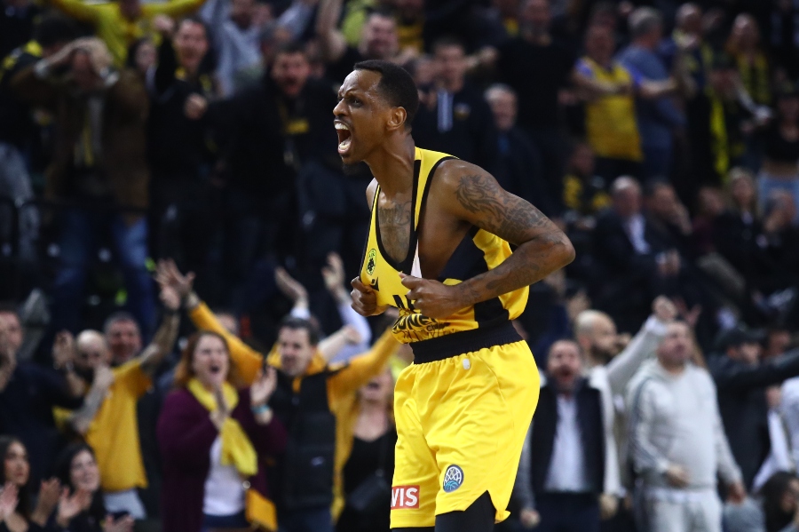 ΑΕΚ-Μπανταλόνα 87-84