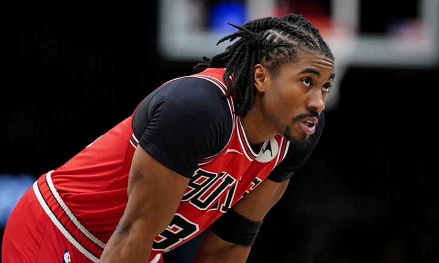 Τζέιντεν Άιβι: «Έφτασα κοντά στο να δώσω τέλος στη ζωή μου»