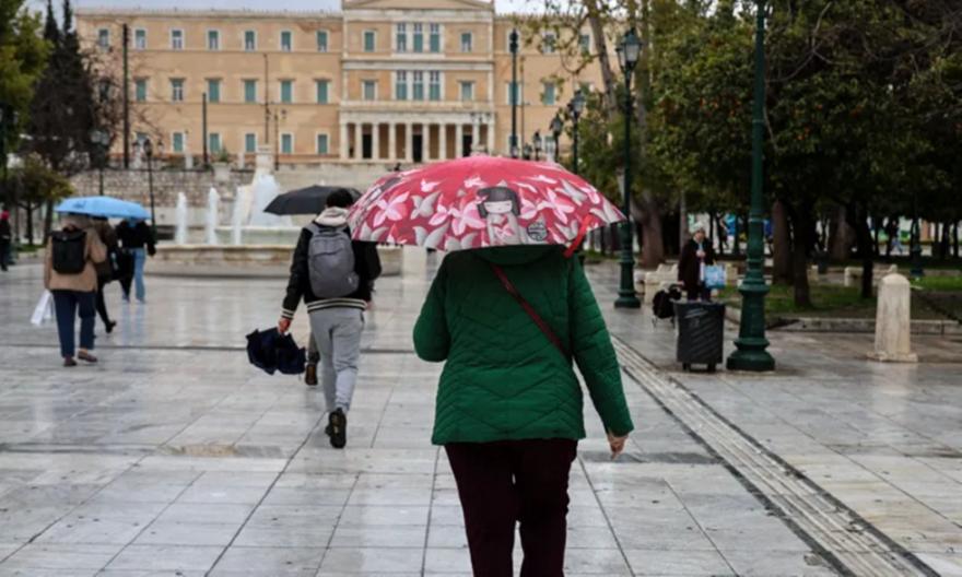 Κακοκαιρία Erminio: Ήχησε το 112 στην Αττική - Περιορισμός μετακινήσεων ως τα μεσάνυχτα - Live η πορεία του φαινομένου