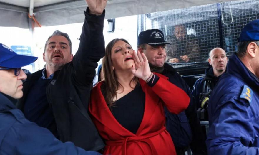 Εντάσεις στη δίκη των Τεμπών - Αποχώρησε με ασθενοφόρο ο Ρούτσι, αστυνομική βία καταγγέλλει η Κωνσταντοπούλου