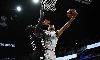 Έσβησε κάθε ελπίδα της Αρμάνι με 100άρα η Παρί