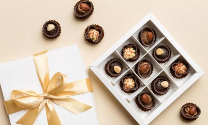 Εορτολόγιο: Ποιοι γιορτάζουν σήμερα 2 Απριλίου