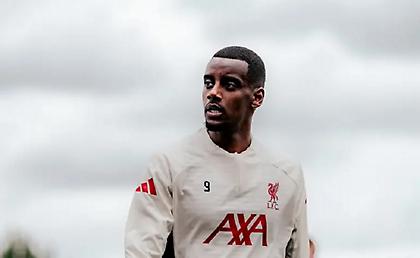 Επέστρεψε στις προπονήσεις της Λίβερπουλ ο Ίσακ και φορτσάρει για Παρί!