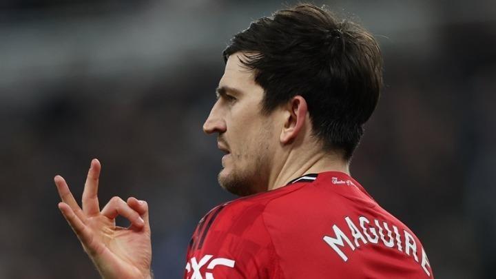 Η Γιουνάιτεντ δίνει συμβόλαιο για 1+1 χρόνια στον Μαγκουάιρ