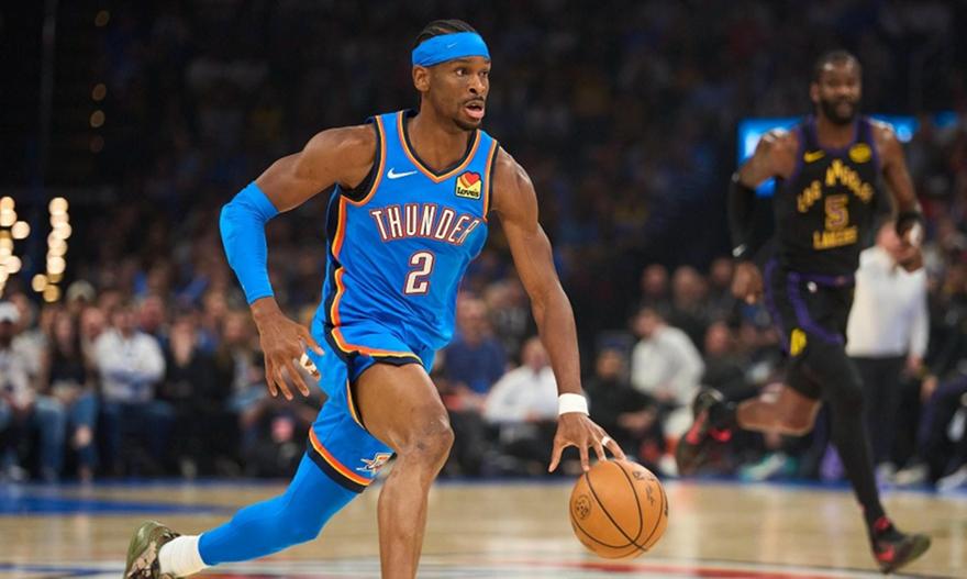 Σκόρπισαν τους Λέικερς με +43 οι Θάντερ, έφυγε τραυματίας ο Ντόντσιτς