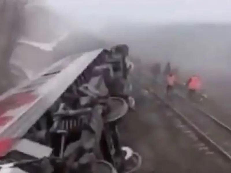 Εκτροχιασμός τρένου στη Ρωσία: Τουλάχιστον 22 τραυματίες - Δείτε βίντεο