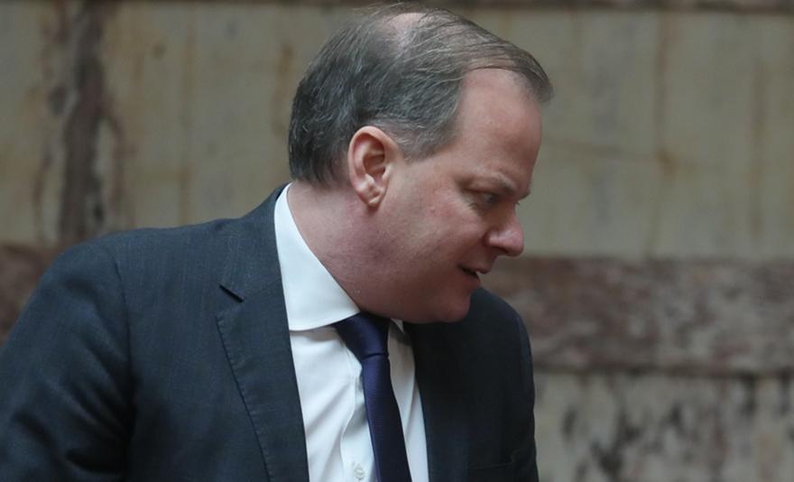 Καραμανλής: Ανακοινώνει την αποχώρησή του από τα ψηφοδέλτια