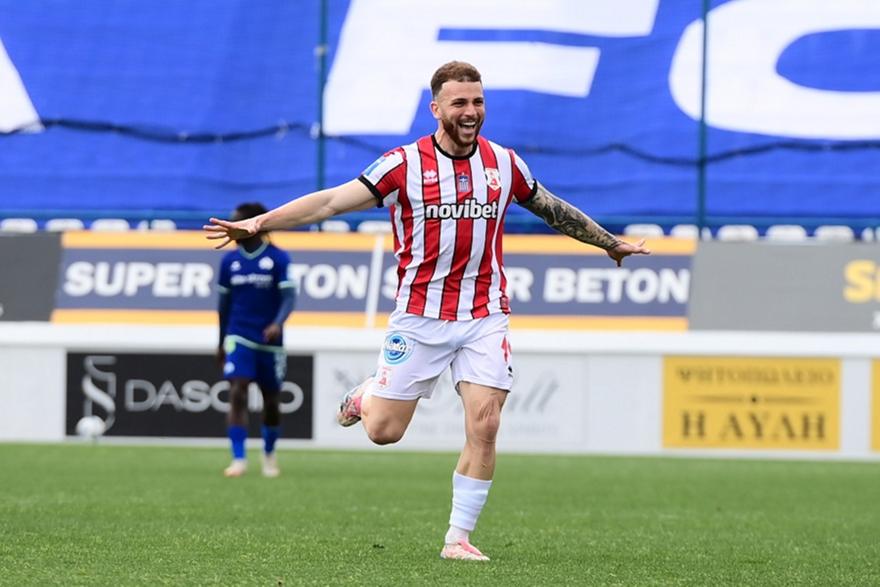 «Ντοπιέτα» του Τσαούση πριν το ημίχρονο κόντρα στηνν Κηφισιά και... παράσταση νίκης για τον Πανσερραϊκό!