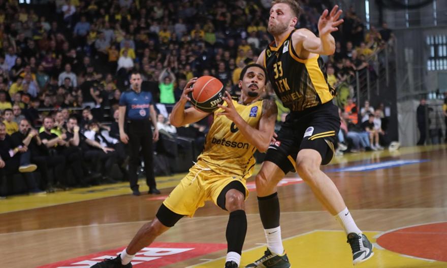 Ο Άρης άντεξε την αντεπίθεση της ΑΕΚ και πήρε την ντερμπάρα με αυτοκρατορικό Μήτρου-Λονγκ!