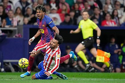 Ο Γκονζάλες γκρέμισε τον Γιαμάλ πριν βγει σε τετ α τετ και αποβλήθηκε με απευθείας κόκκινη κάρτα