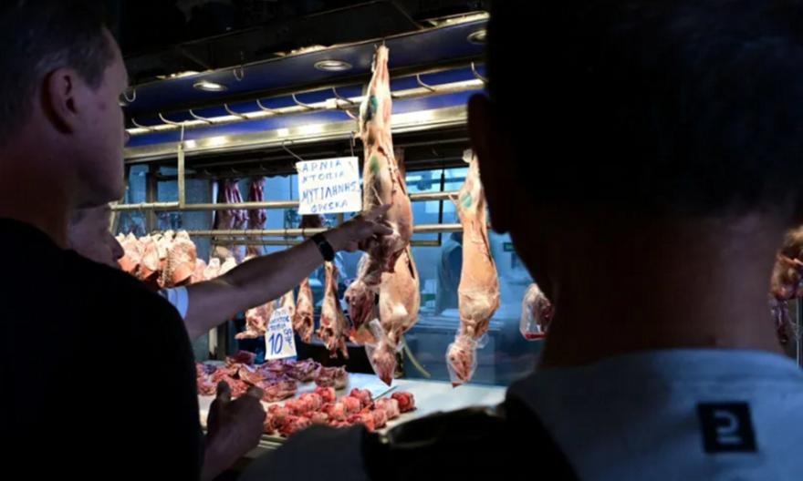 Ανοικτά τα καταστήματα την Κυριακή – Πόσο κάνει φέτος ο οβελίας