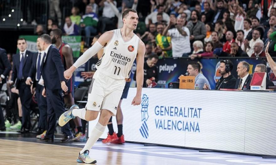 Ραζνάτοβιτς: «Ανοιχτό για ΝΒΑ του Χεζόνια - Είναι η στιγμή της επιστροφής για τον Σάριτς»