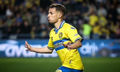 Πανέμορφο γκολ από τον Ματσάν και προβάδισμα για τον Παναιτωλικό