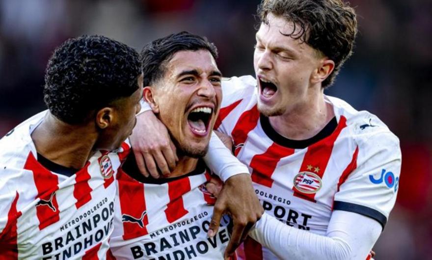 Επική νίκη για Αϊντχόφεν, πήρε το ντέρμπι τετράδας με Αγιαξ η Τβέντε