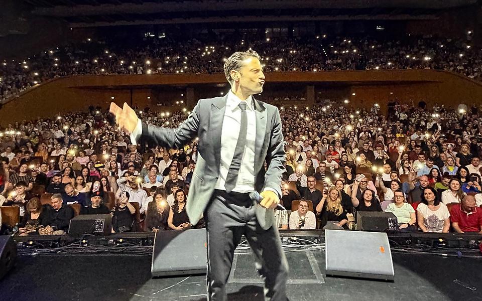 Κωνσταντίνος Αργυρός: Άφωνος μπροστά στην αποθέωση του κόσμου στο Βουκουρέστι