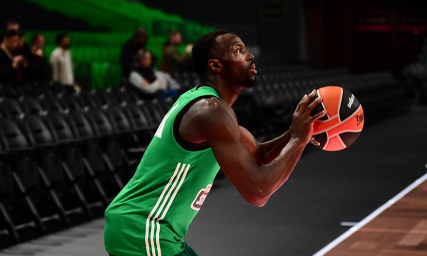 Το παλεύει ο Γκραντ για Μπαρτσελόνα: Προπονήθηκε με δεμένο χέρι, τελευταία στιγμή θα κριθεί η συμμετοχή του!