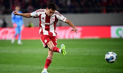 Έσε: «Μας πληγώνει όταν χάνουμε στο γήπεδό μας, είμαστε Ολυμπιακός και ξέρουμε ότι μπορούμε καλύτερα»