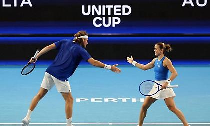 Μικρή άνοδος Τσιτσιπά, μικρή πτώση για Σάκκαρη