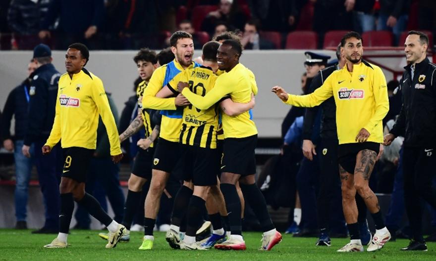 Τα σχόλια στον bwinΣΠΟΡ FM 94,6 για τη μεγάλη νίκη της ΑΕΚ και την ισοπαλία στην Τούμπα