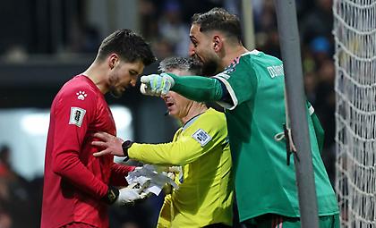 Ένα 14χρονο ball-boy ήταν ο δράστης που άφησε τον Ντοναρούμα δίχως σκονάκι στα πέναλτι του Βοσνία – Ιταλία!