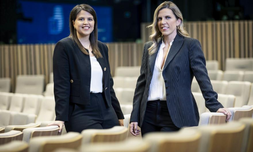 Στο χιλιοστό: Η νέα σειρά ντοκιμαντέρ του ΣΚΑΪ για την κρίσιμη στιγμή της Ελλάδας στην Ευρώπη