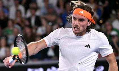 Κατρακυλά στο Νο.65 του κόσμου ο Τσιτσιπάς