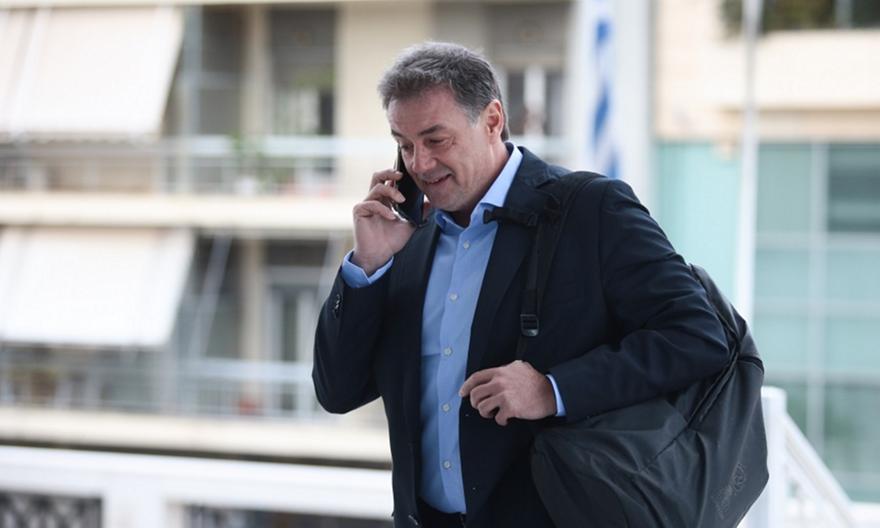 Η παρουσία Βασσάρα στο «Γ. Καραϊσκάκης» και τα ερωτήματα