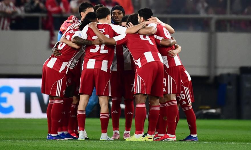 Νικολακόπουλος: «Τα καμπανάκια  χτυπάνε από καιρό χωρίς όμως να έχει αλλάξει κάτι ο Μεντιλίμπαρ στον Ολυμπιακό»