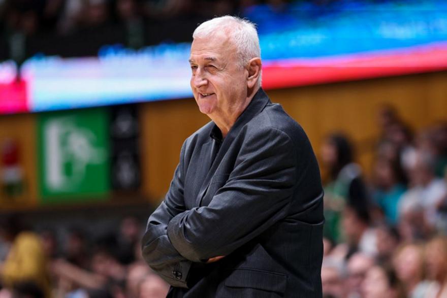 ΑΕΚ: Αποβλήθηκε με δυο τεχνικές ποινές ο Σάκοτα