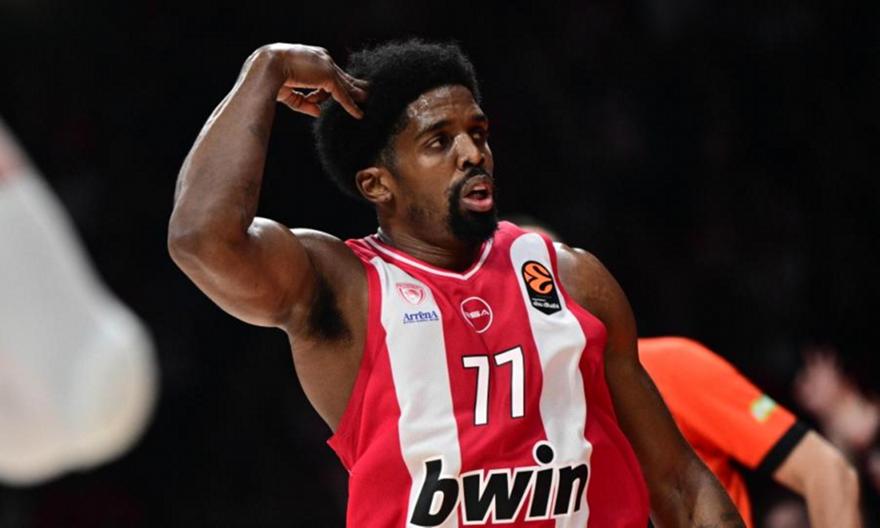 ΜακΚίσικ στον bwinΣΠΟΡ FM 94,6: «Ο Ντόρσεϊ αξίζει όσα έχει καταφέρει φέτος - Θέλω να σπάσουμε την κατάρα της 1ης θέσης»