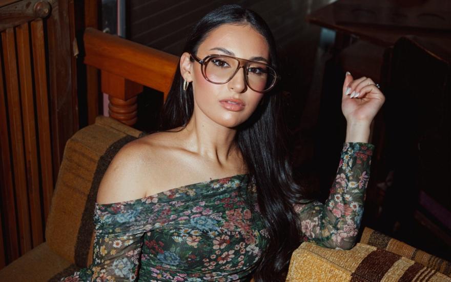 Κλαυδία: Η εμπλοκή της σε υπόθεση revenge porn από πρώην με δικαστική διαμάχη και η διάψευση του OGE