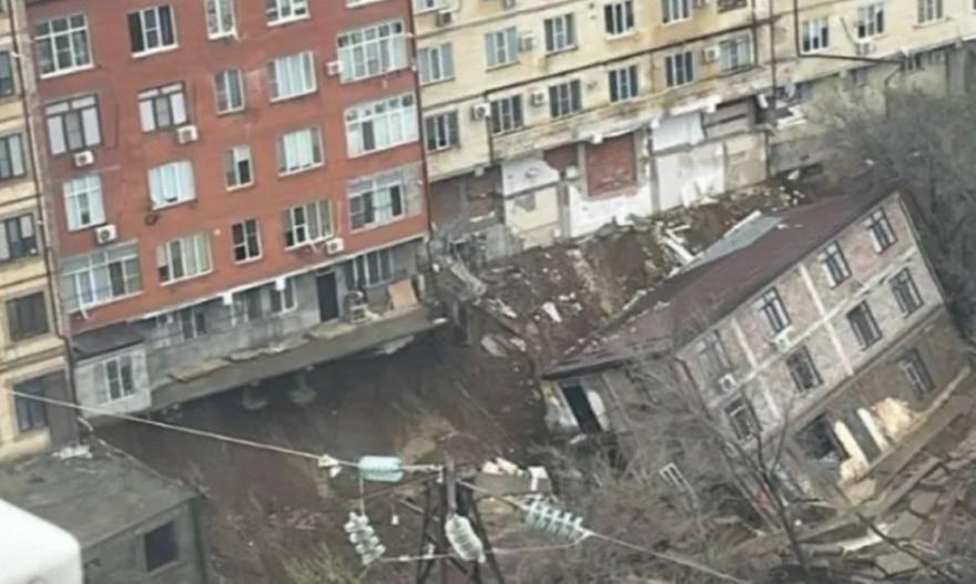 Τουλάχιστον πέντε νεκροί, χιλιάδες εκτοπισμένοι εξαιτίας πλημμυρών και κατολισθήσεων στο Νταγκεστάν