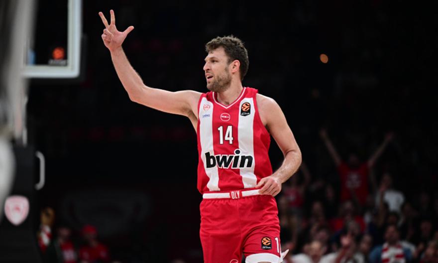 Βεζένκοφ: «Ξεχωριστό για μένα το παιχνίδι στη Σόφια, ξέρω ότι θα νιώσω σαν στο σπίτι μου»