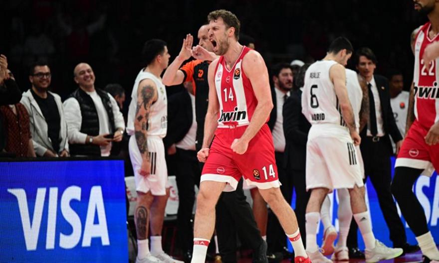 Bεζένκοφ για Ντόρσεϊ: «Άρπαξε την ευκαιρία απ' τα μαλλιά - Μερικές φορές θα... κάνει τα δικά του, ζεις με αυτό»