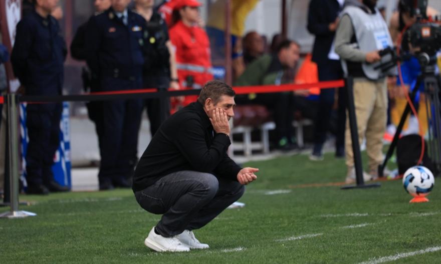 Παντελίδης: «Πρέπει να αλλάξει η συμπεριφορά κάποιων παικτών - Τέτοια ματς δεν τα παίζεις, τα κερδίζεις»