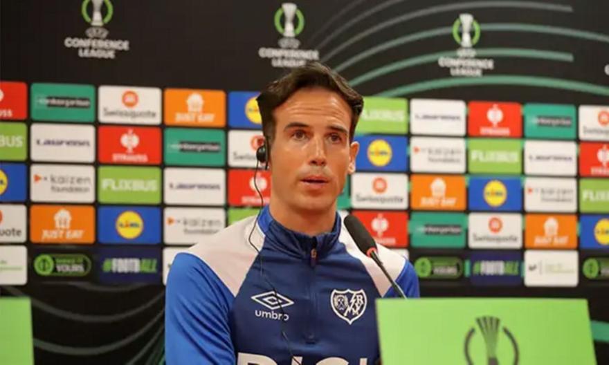 Προπονητής Βαγεκάνο: «Θέλουμε πολύ το Conference, αύριο είναι το πρώτο βήμα - Αυτό είναι το κοινό μας στοιχείο με ΑΕΚ»