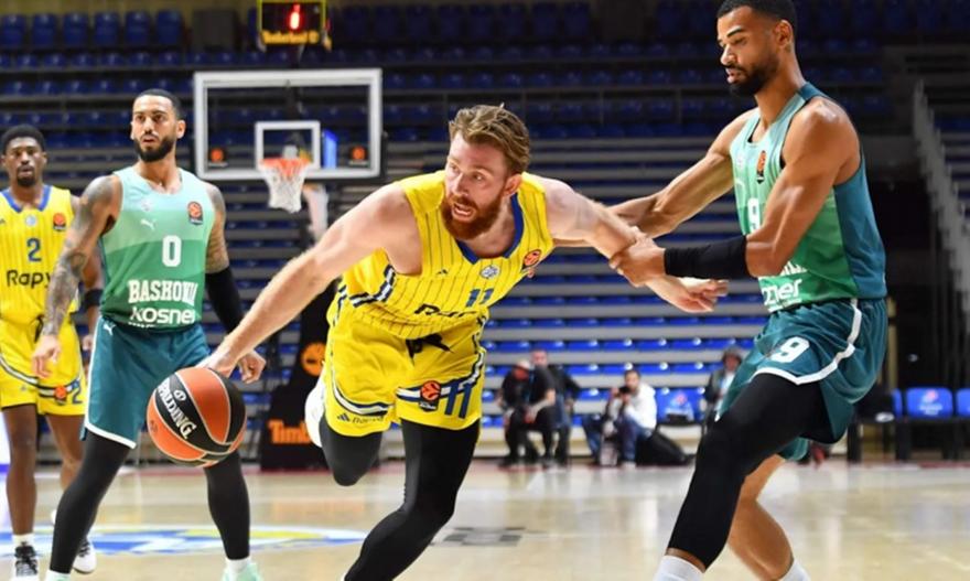 Έκανε ανατροπάρα και «κόβει» τη δεκάδα στη Μακάμπι η Μπασκόνια